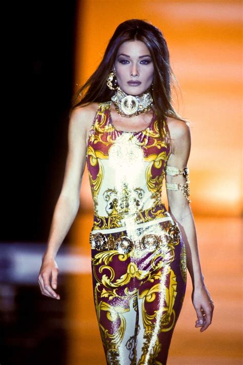 carla bruni versace